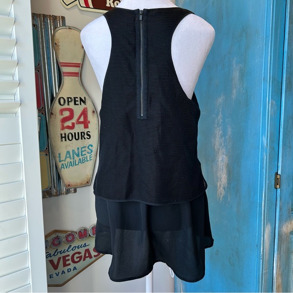 Banana Republic Layered Tank Top - Picture 4 of 8